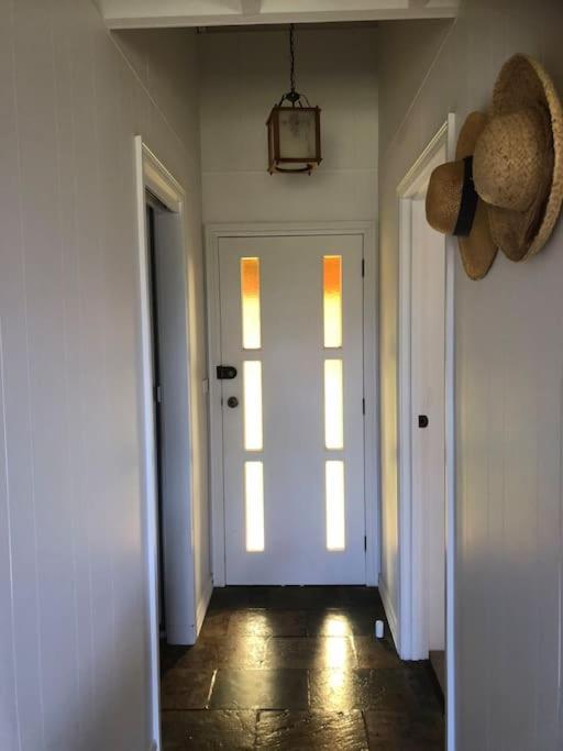 Peterborough Beach House 外观 照片