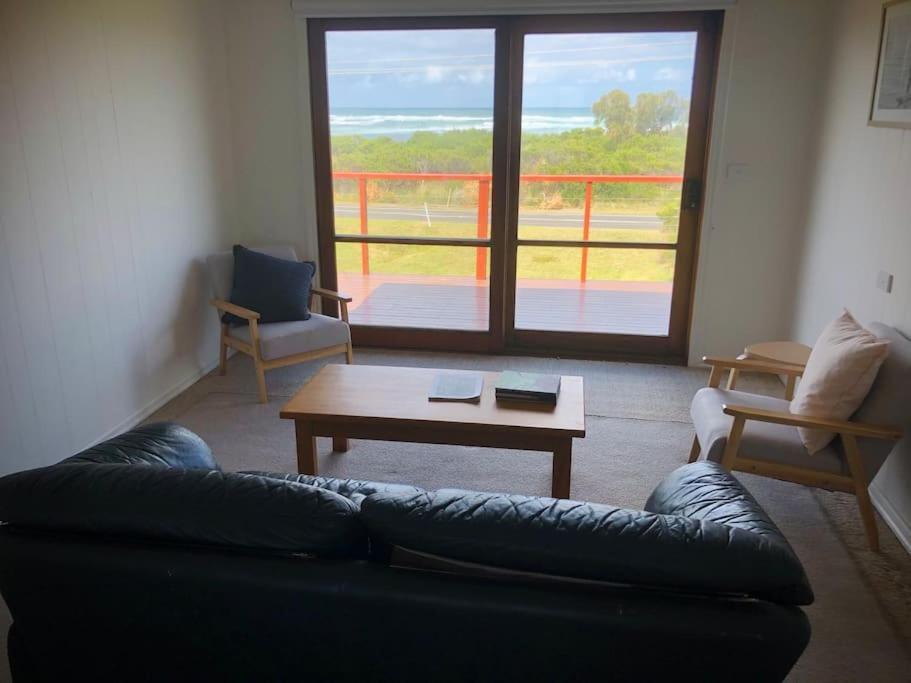 Peterborough Beach House 外观 照片