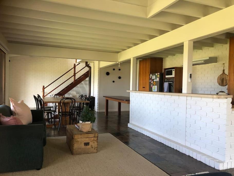 Peterborough Beach House 外观 照片
